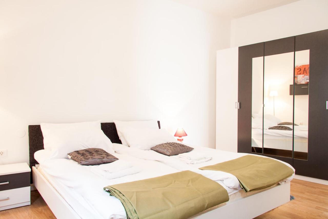 Apartments Adria Blue كاستاف الغرفة الصورة