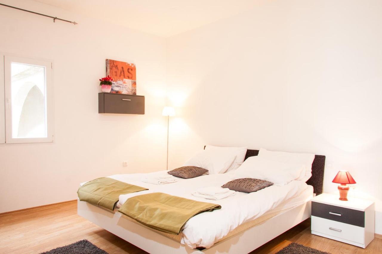 Apartments Adria Blue كاستاف الغرفة الصورة