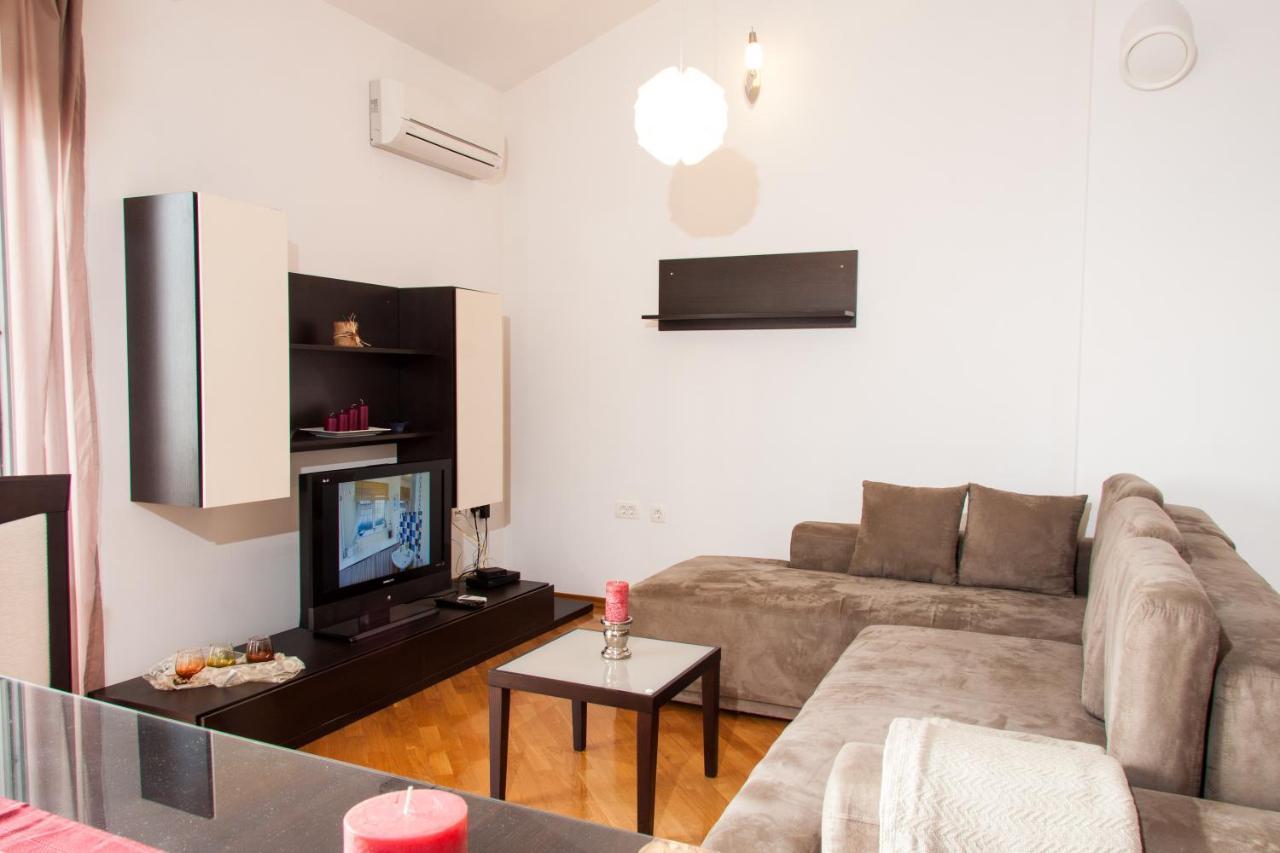 Apartments Adria Blue كاستاف الغرفة الصورة